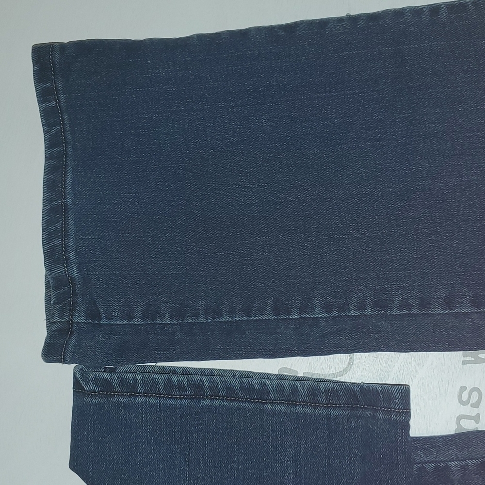 Lee Relaxed Fit at the Waist Straight Leg Short Denim Jeans, Size 8 Short - Picture 6 of 7